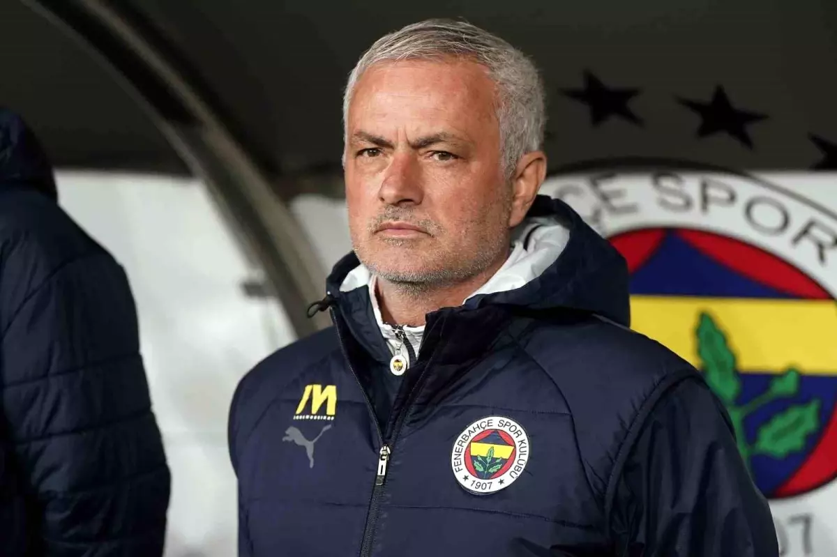 Fenerbahçe, Galatasaray Derbisine Önemli Değişikliklerle Çıktı