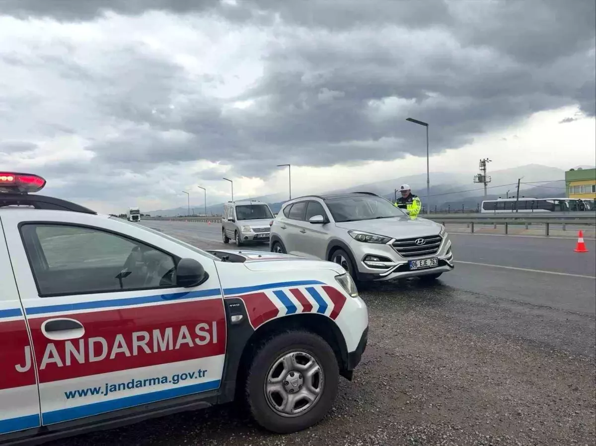 Jandarma Ekiplerinden Bayram Denetimleri