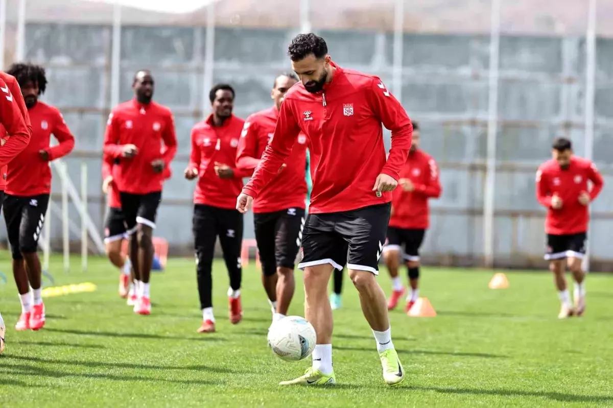 Sivasspor Rizespor Maçı Hazırlıklarına Devam Ediyor
