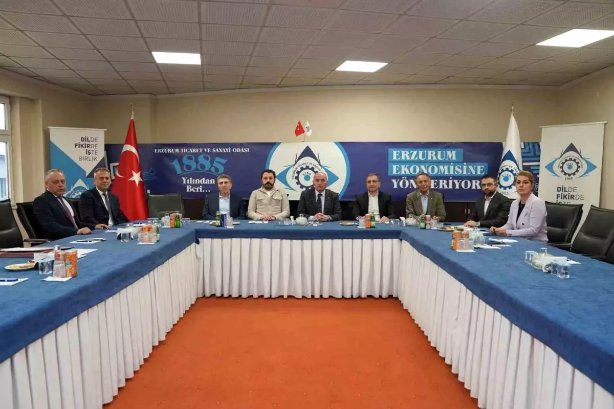Erzurum Ticaret Sanayi Odası'nda Yönetim Kurulu Toplantısı Gerçekleştirildi