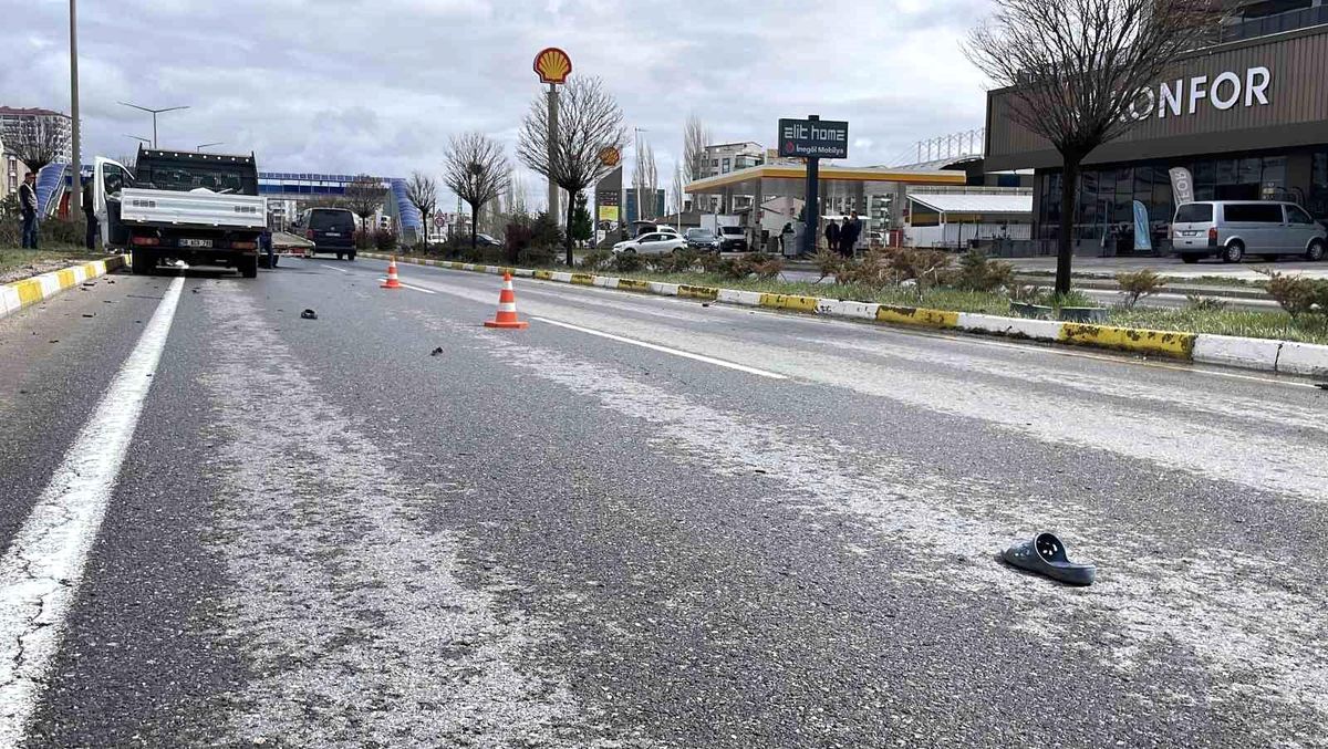 Sivas'ta Kamyonet Yayaya Çarptı: Bir Kadın Hayatını Kaybetti
