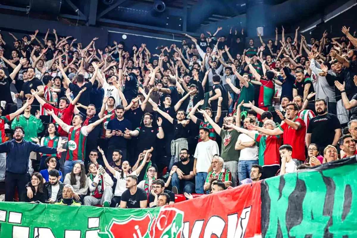 Karşıyaka Basketbol'a 260 Bin TL Para Cezası
