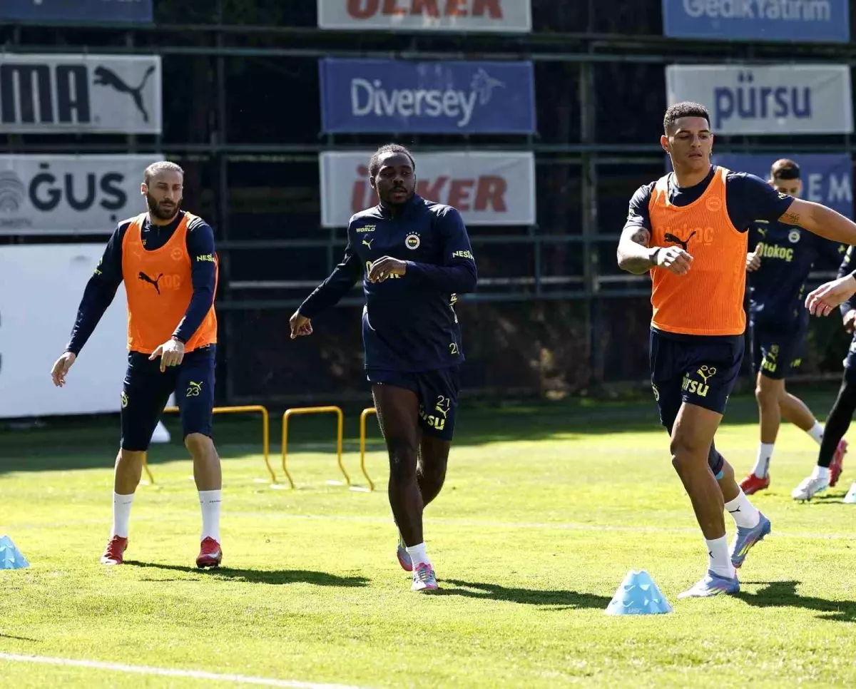 Fenerbahçe Trabzonspor Maçı Hazırlıklarına Devam Ediyor