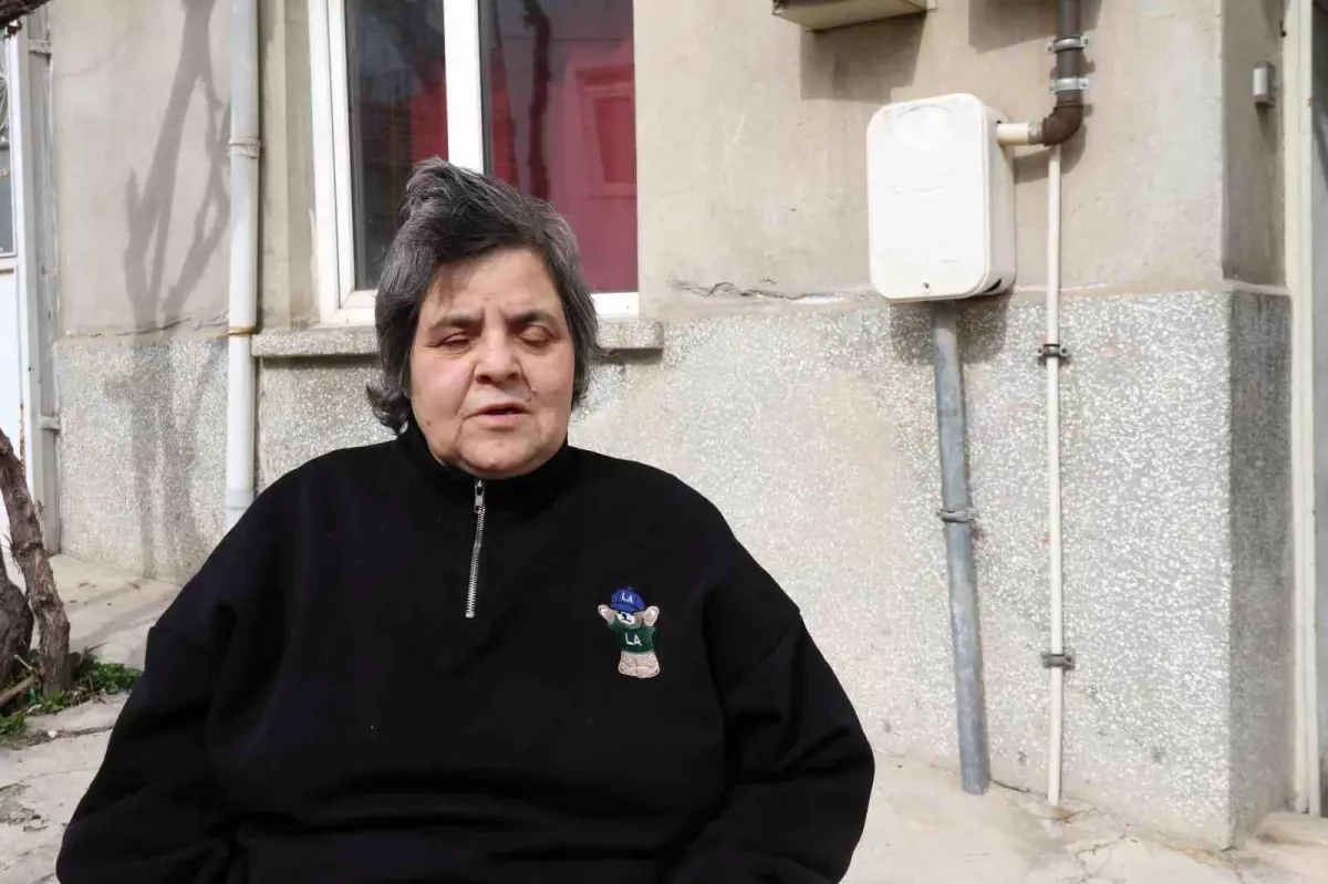 Görme Engelli Şükran Bilgiç'in Azmi Takdir Topluyor