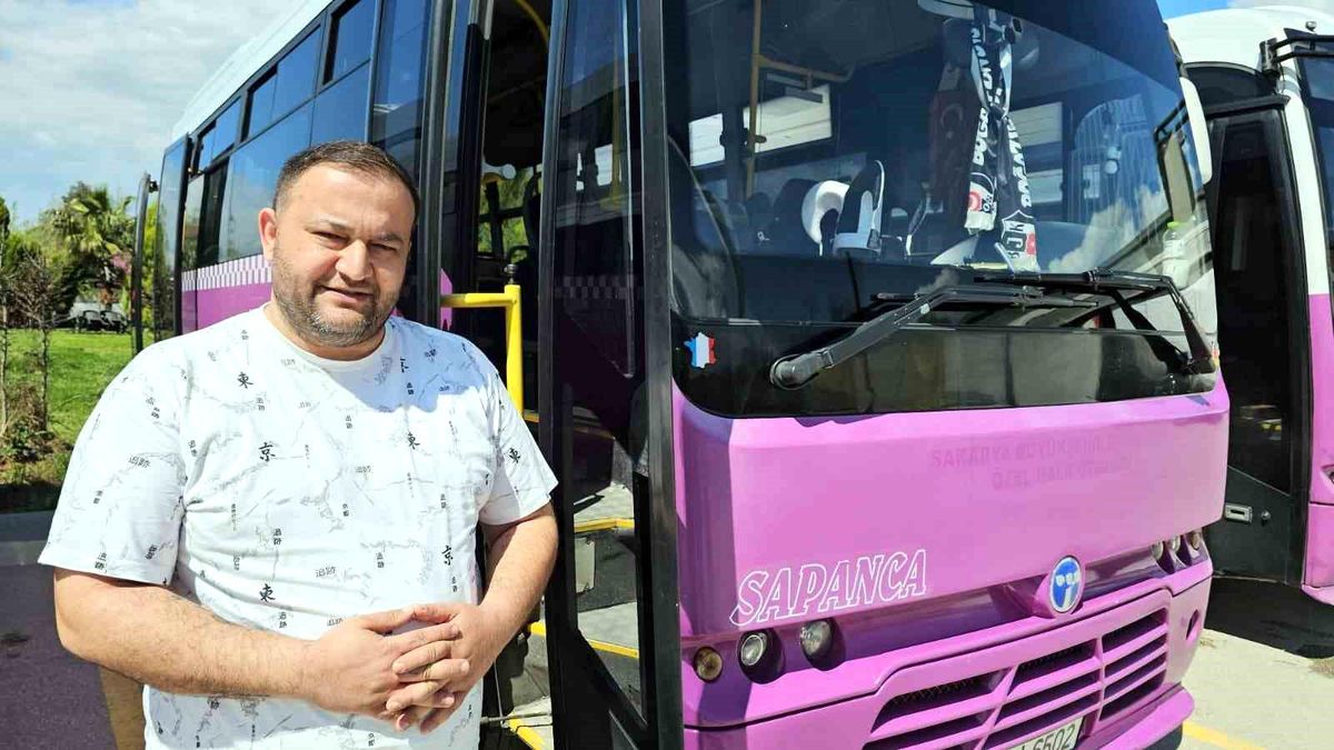 Sapanca'da Unutulan 200 Bin TL'lik Çanta Şoför Tarafından Sahibine Teslim Edildi