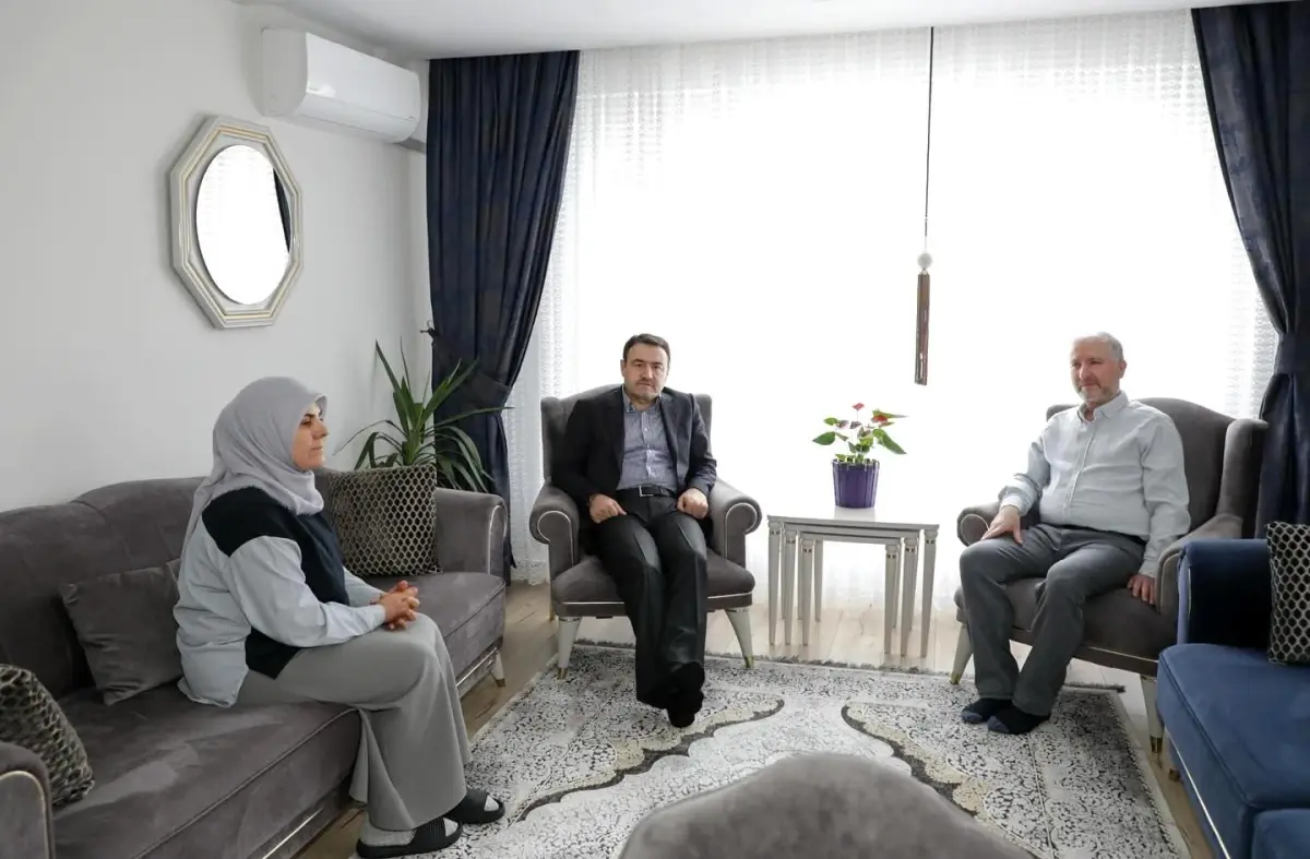 Kütahya Valisi Musa Işın'dan şehit ailelerine ziyaret