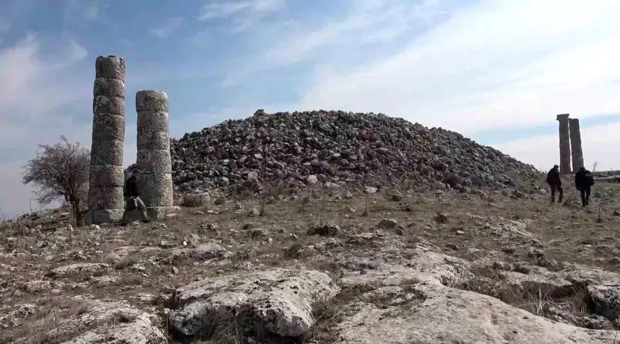 Adıyaman'da 2. Mithridatis'in Mezarı: Sesönk Tümülüsü