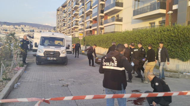 First, he confronted his ex-fiancée in the street, then shot his mother; 2 dead, 1 injured