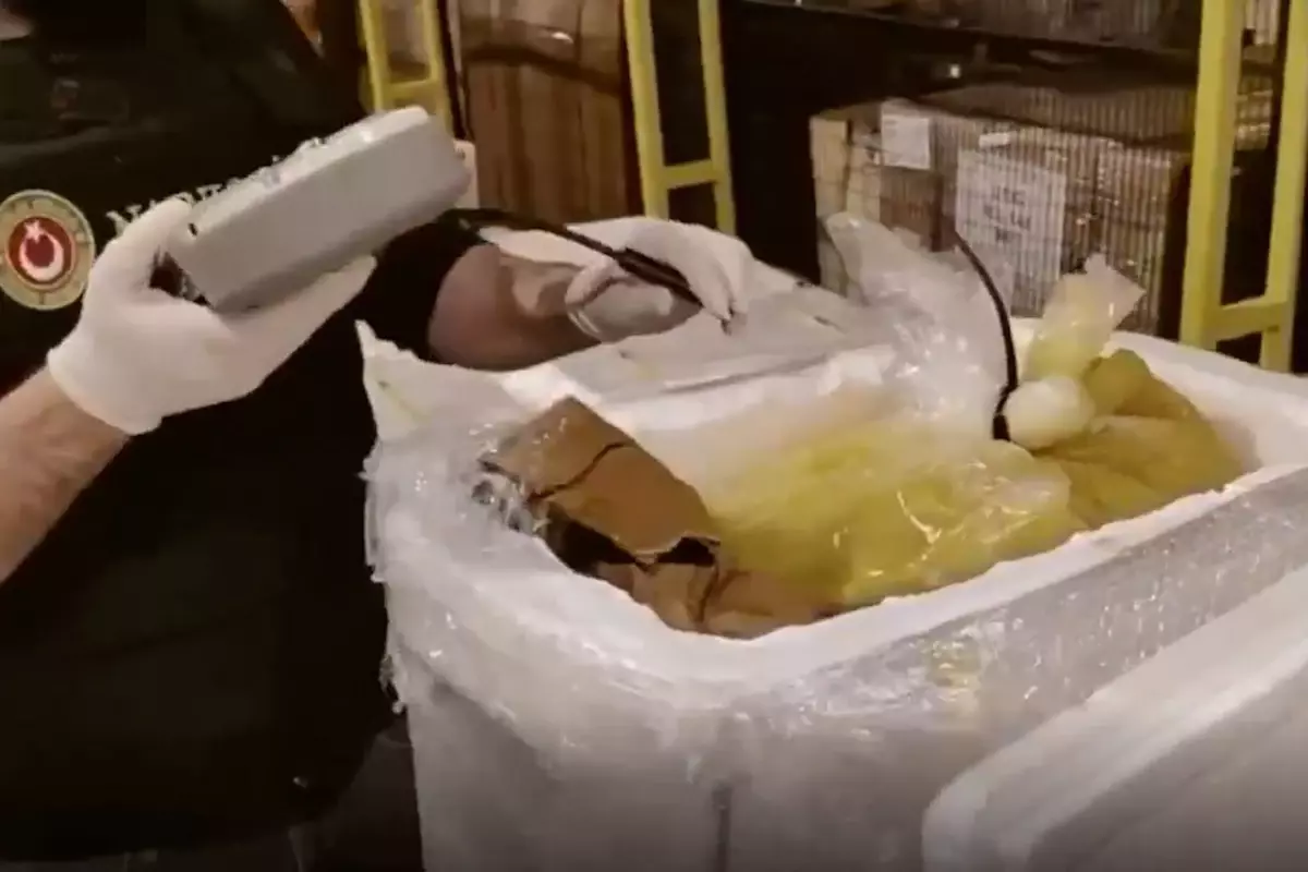 İstanbul Havalimanı'nda 455 kilo kokain ele geçirildi
