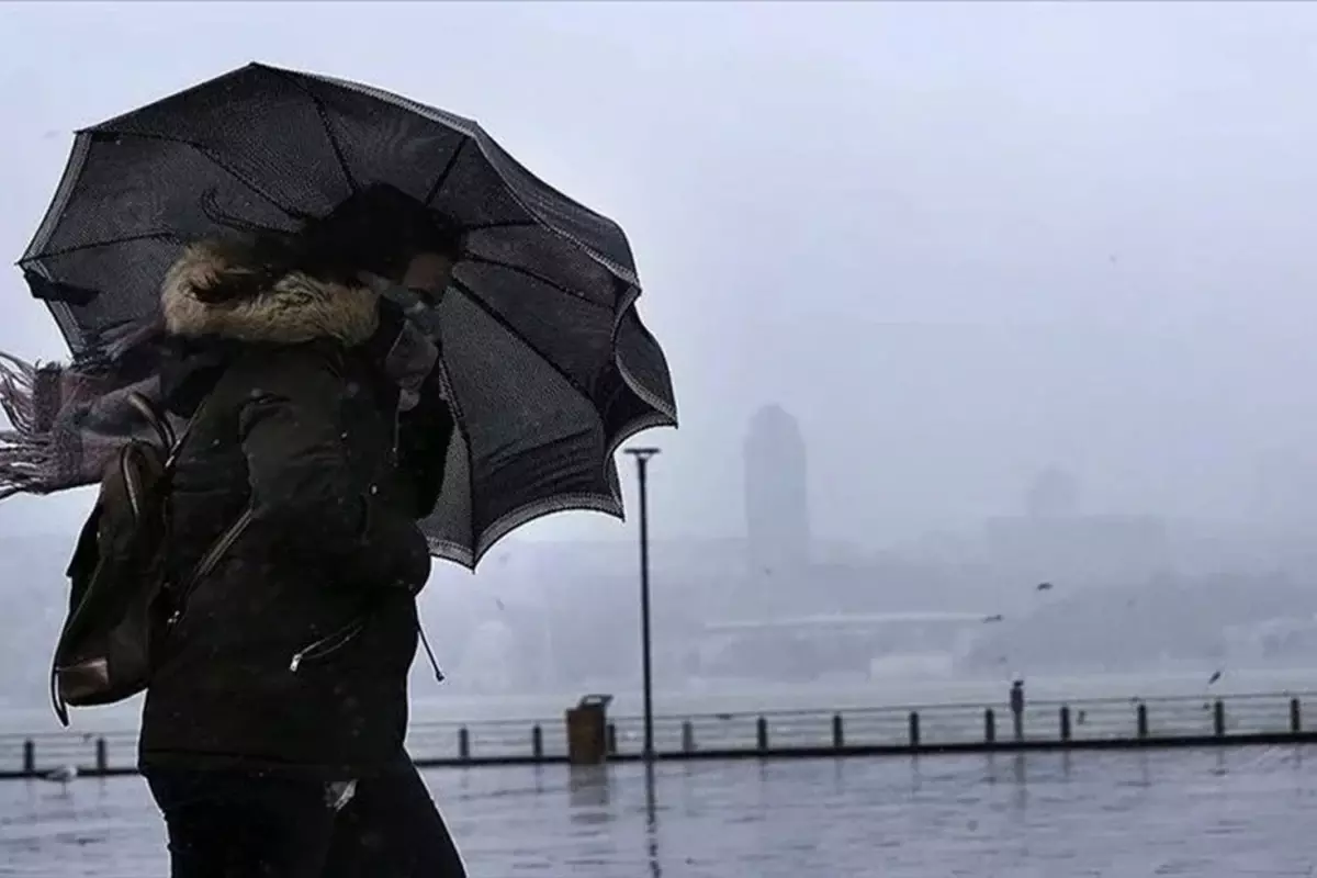 İstanbul yağışlı havanın etkisine girecek! Kar uyarısı yapıldı