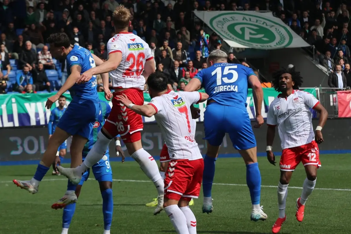 Süper Lig'de haftanın ilk maçında kazanan çıkmadı