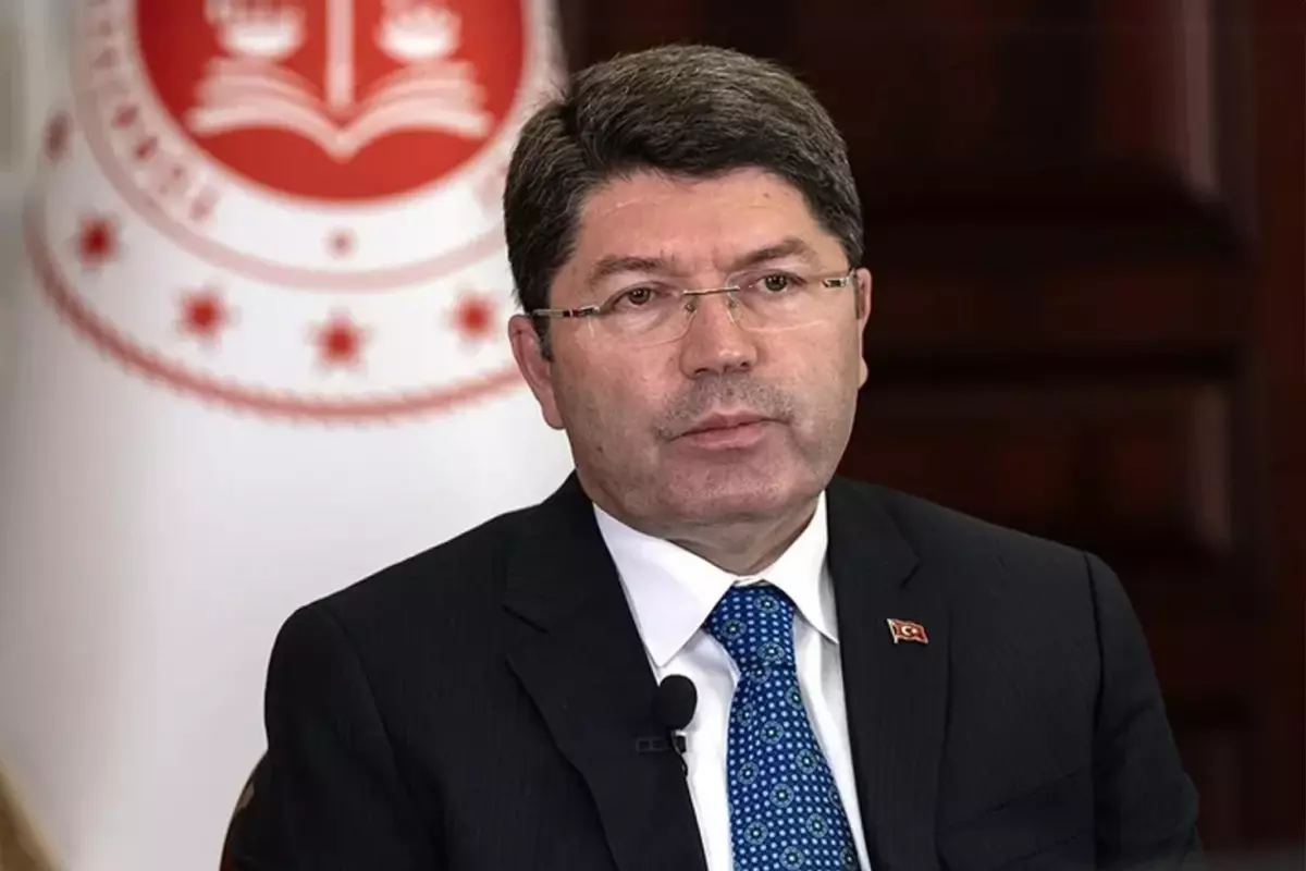 Bakan Tunç: Ülkemizde çıplak arama kesinlikle yok