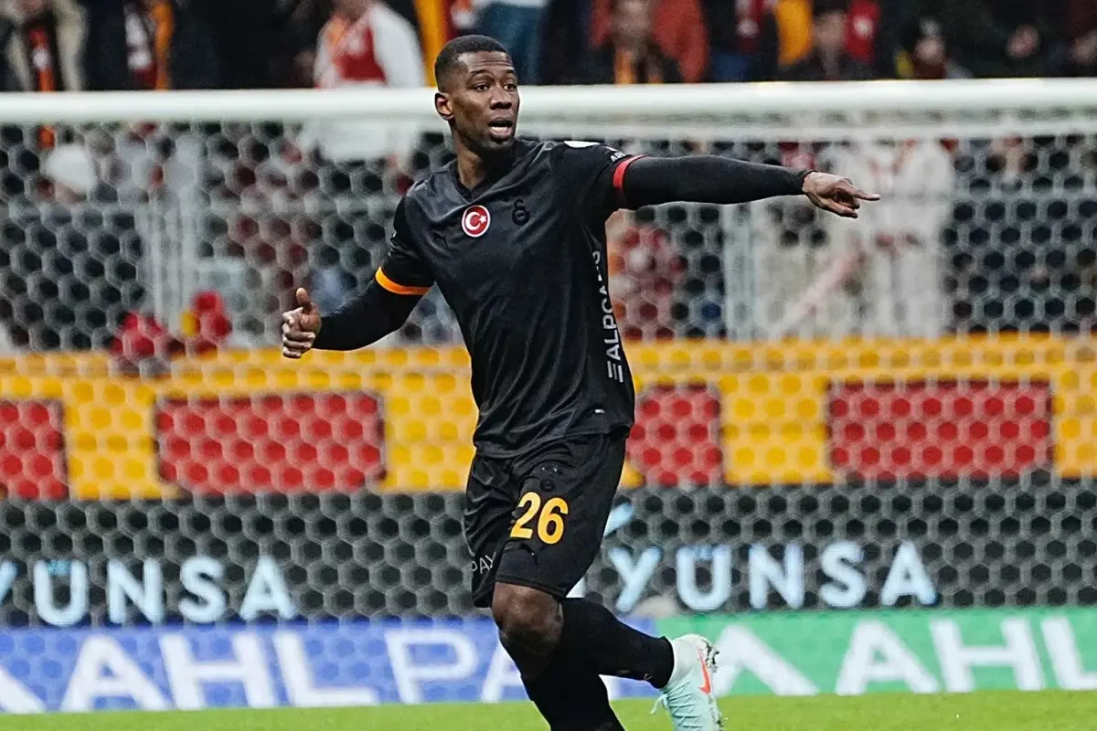 Galatasaray'da Carlos Cuesta, kayıplara karıştı