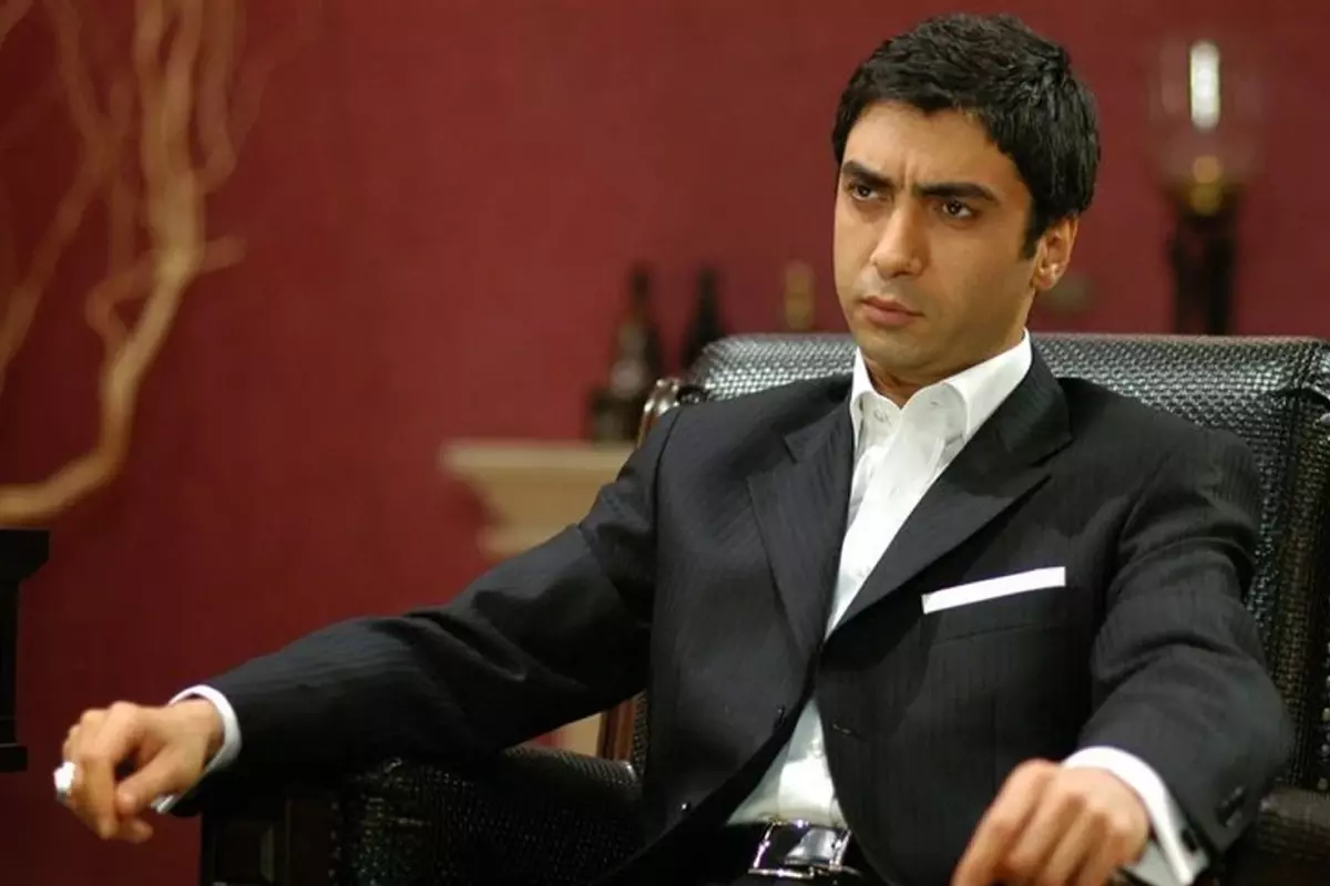 Necati Şaşmaz suskunluğunu boykot listesindeki mekana giderek bozdu