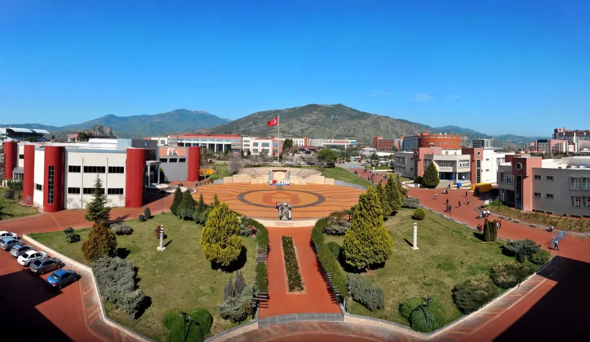 ADÜ'lü akademisyen Mehmet Aydıner'den skandal ifadeler: Fakültemde başörtülü istemiyorum