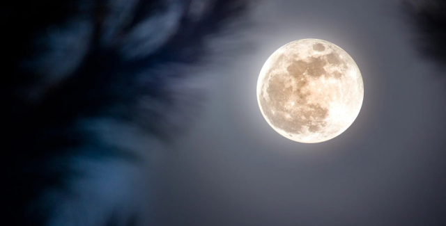 Dolunay ne zaman? 2025 Nisan ayı dolunayı etkileri neler olacak?