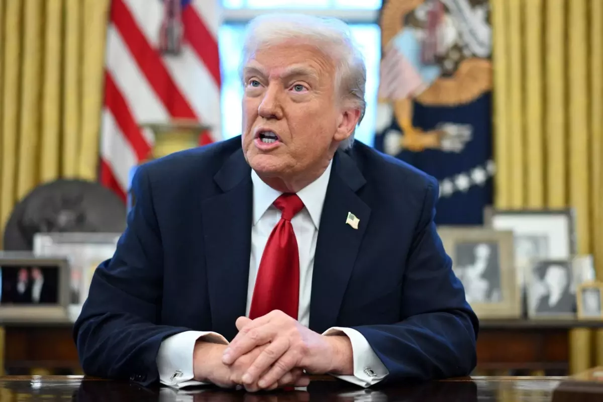 Dünyayı şaşırtmaya devam ediyor! İşte Trump’ın gümrük vergileriyle ilgili aldığı kararlar Dünyayı şaşırtmaya devam ediyor! İşte Trump’ın gümrük vergileriyle ilgili aldığı kararlar