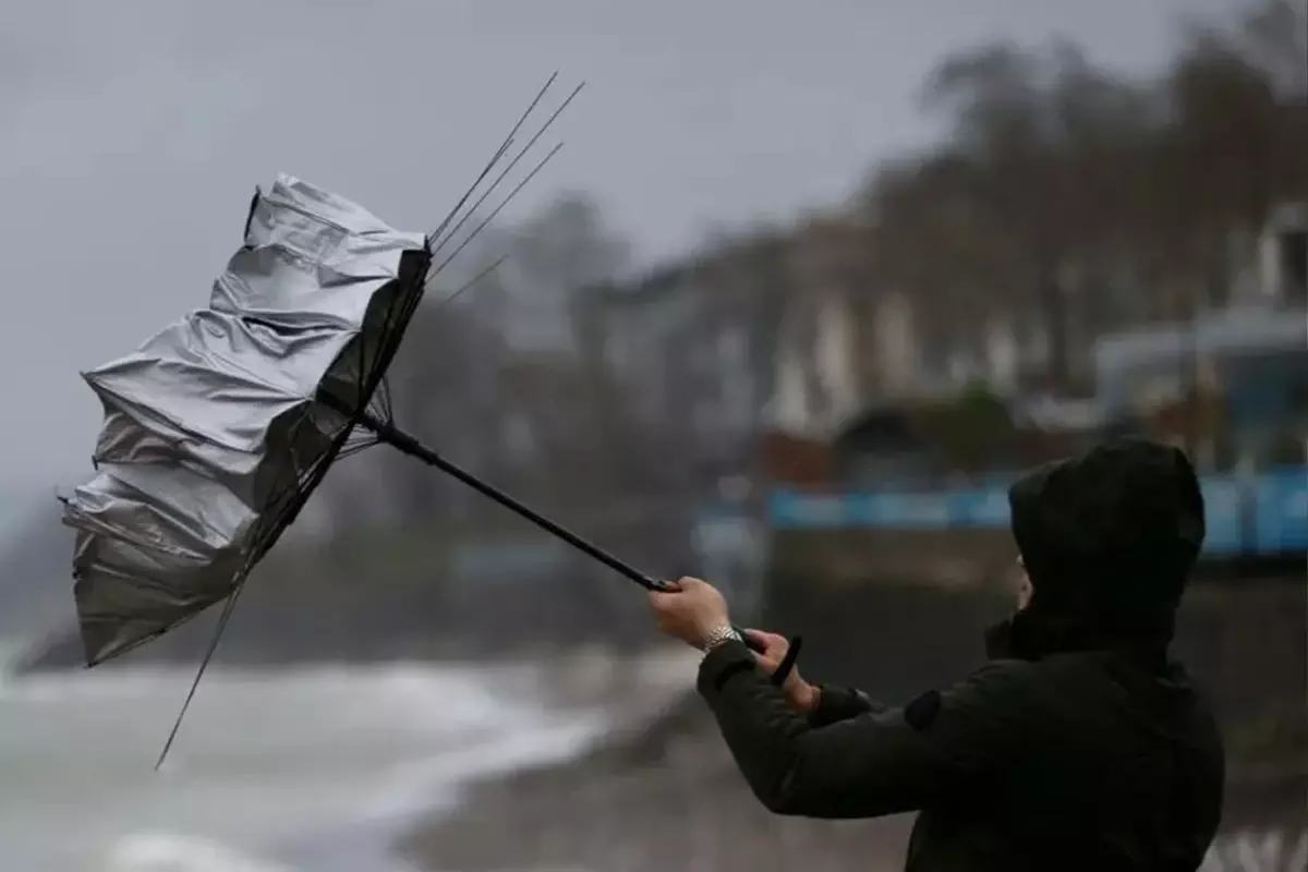 AFAD'dan 2 ile 'turuncu', 29 kente 'sarı' kodlu uyarı! Çok kuvvetli geliyor