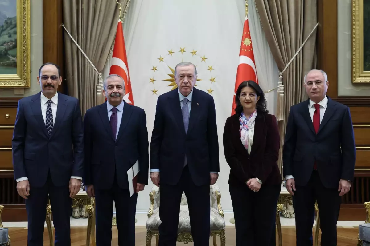 13 yıl sonra bir ilk! Erdoğan ile DEM Parti heyeti Beştepe'de bir araya geldi