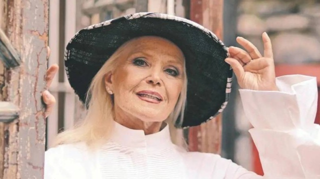 Gönül Yazar kimdir, kaç yaşında? Gönül Yazar'ın hastalığı nedir? Gönül Yazar kimdir, kaç yaşında? Gönül Yazar'ın hastalığı nedir?