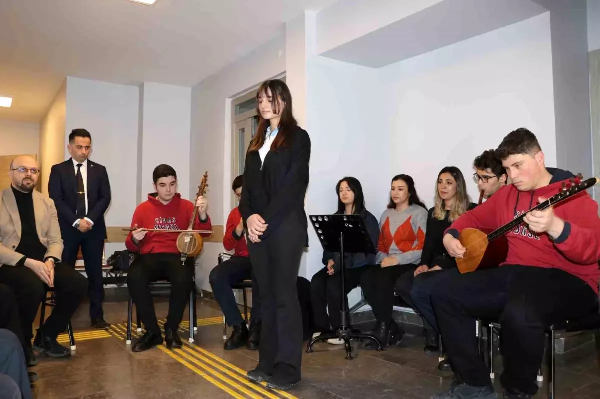 Güzel Sanatlar Lisesi'nden Polisler İçin Anlamlı Etkinlik