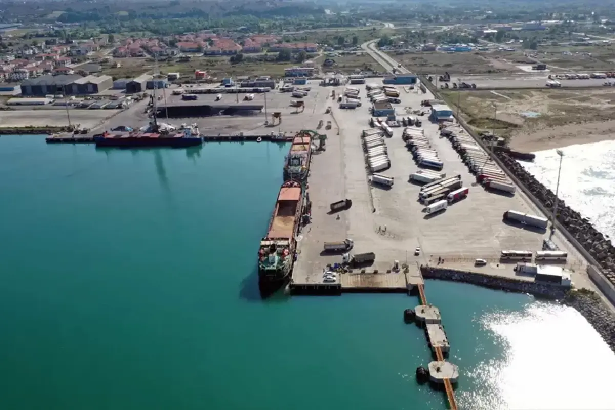 Karasu Limanı'nda park kavgasında kan aktı! 1 kişi hayatını kaybetti
