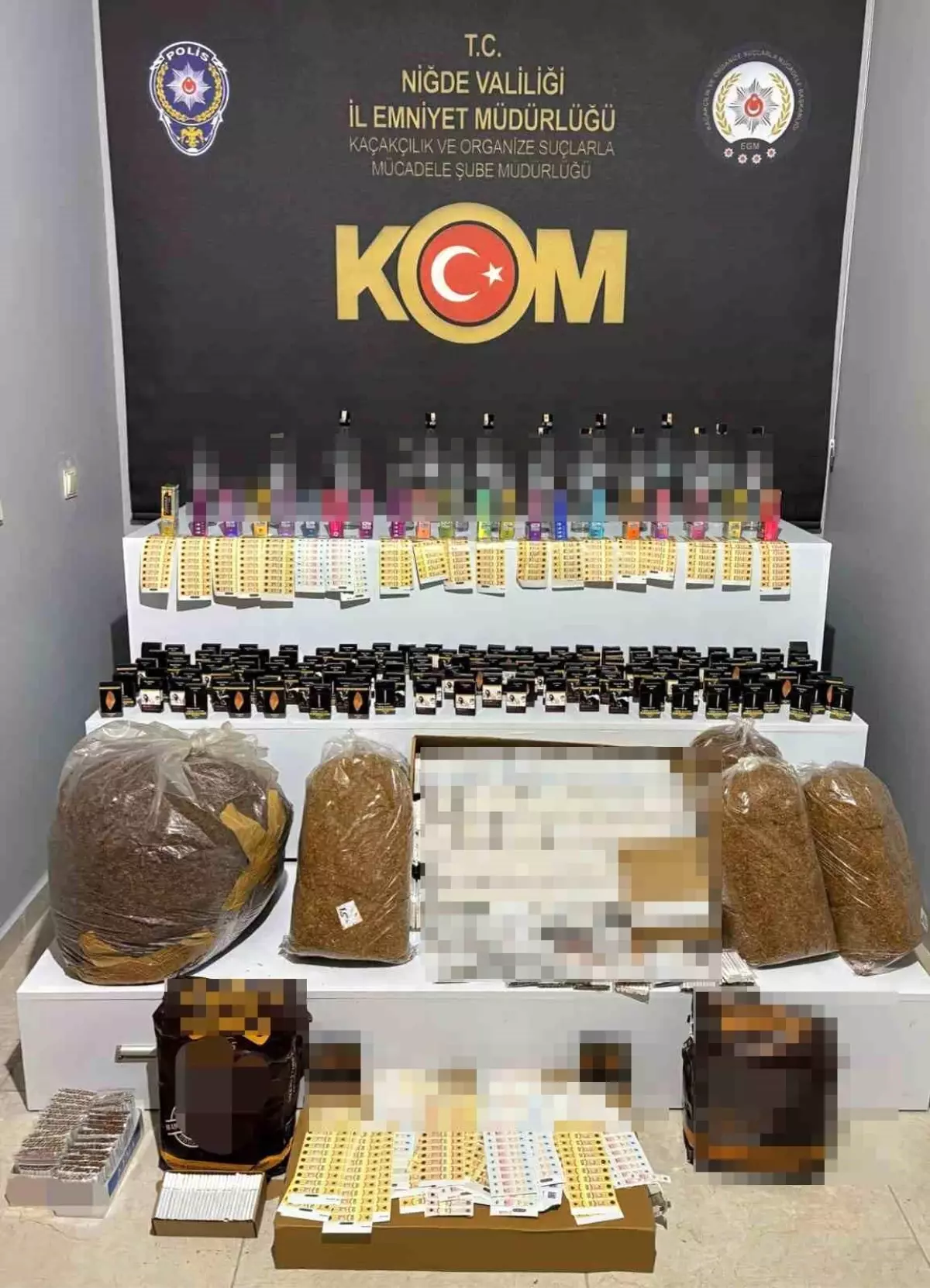 Niğde'de Kaçak Ürün Operasyonu: 5 Gözaltı