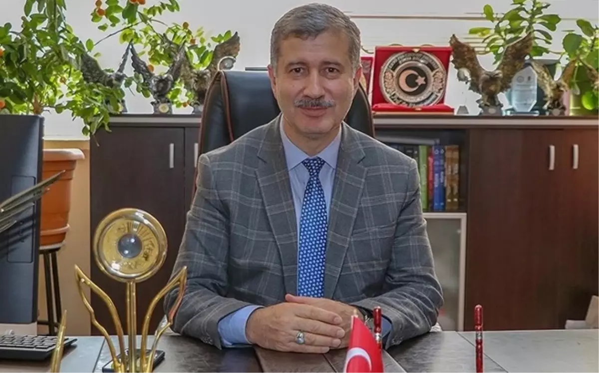 Yeni Ağrı İbrahim Çeçen Üniversitesi rektörü kim oldu? Ağrı İbrahim Çeçen Üniversitesi Rektörü Prof. Dr. İlhami Gülçin kimdir, kaç yaşında, nereli?