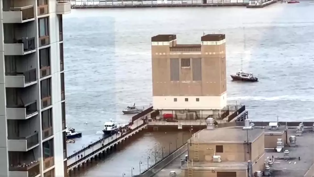 New York'ta Helikopter Kazası: 6 Kişi Hayatını Kaybetti
