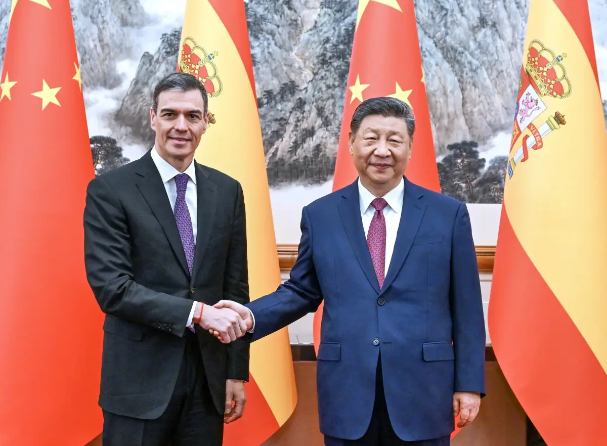 Xi Jinping ve Pedro Sanchez Beijing'de Bir Araya Geldi