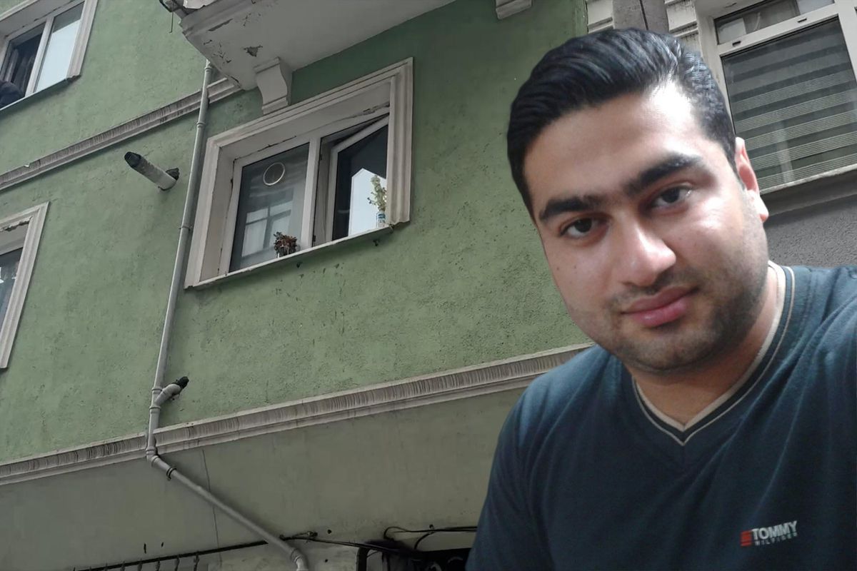 Bodyguard evinde ölü bulundu! Ağzı ve burnu kan içinde, göğsünde meyve bıçağı