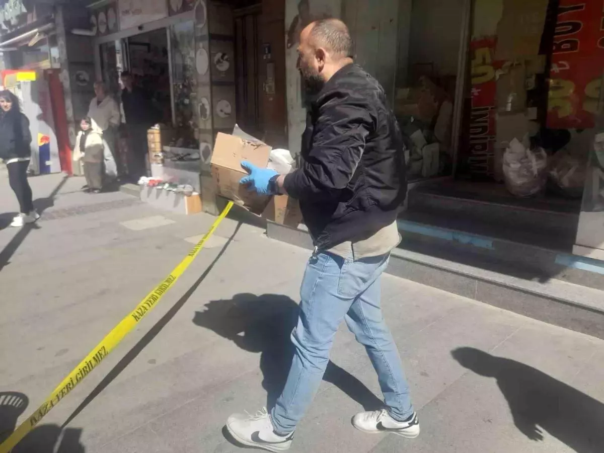 Çanakkale'de Şüpheli Kutu Paniği: Patlatıldıktan Sonra Kağıt Çıktı