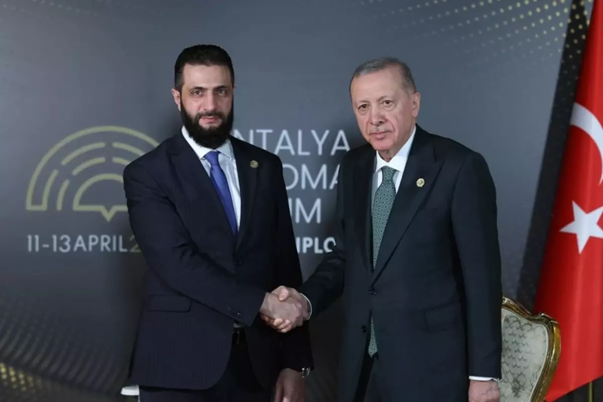Cumhurbaşkanı Erdoğan, Ahmed Şara ile görüştü