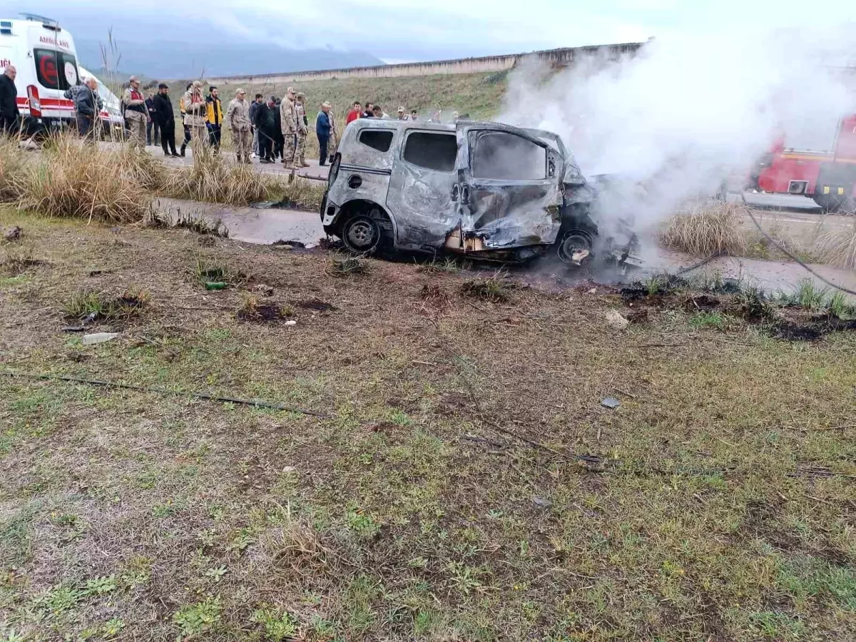 Gaziantep'te Feci Kaza: 2 Ölü, 2 Yaralı