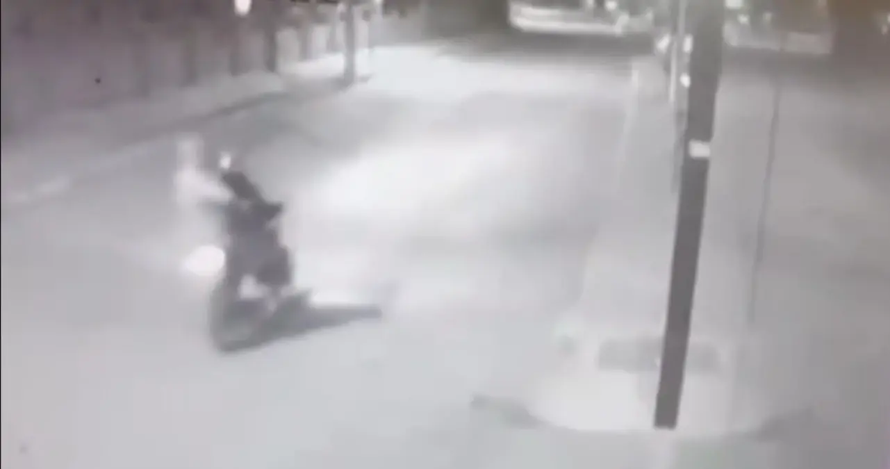 Villanın bahçesine el bombası attılar