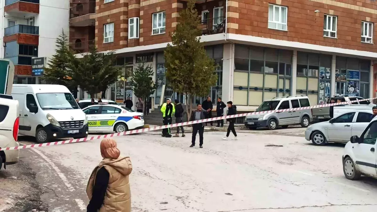 Bitlis'te İnşaatta Doğalgaz Borusu Zarar Gördü, Kısa Süreli Panik Yaşandı