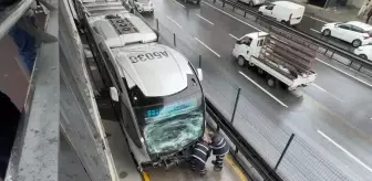 Avcılar'da metrobüs kazası, çok sayıda yaralı var