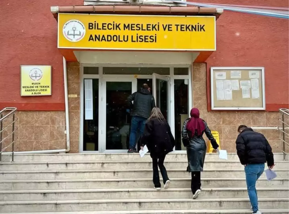 Bilecik'te Özel Güvenlik Eğitimi Sınavı Düzenlendi