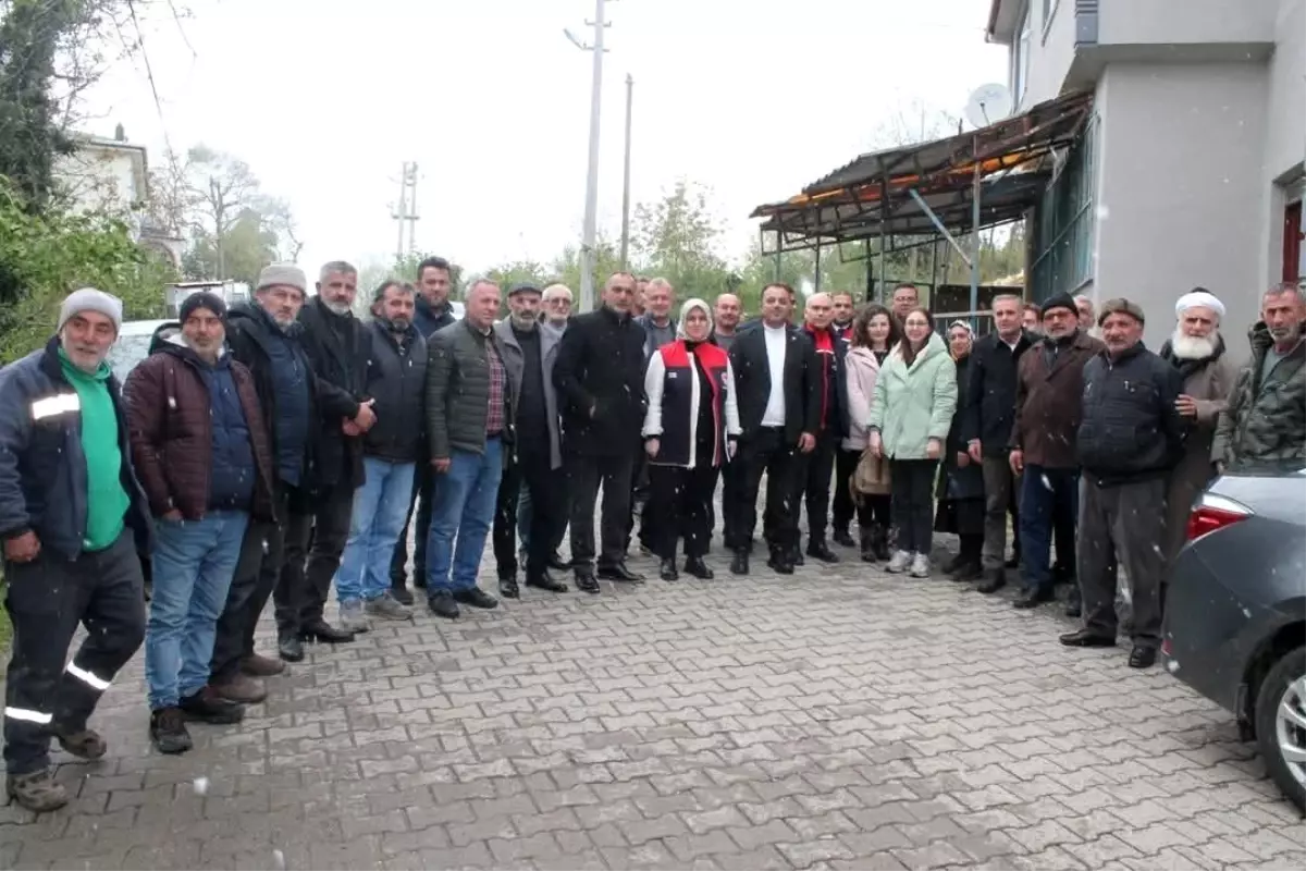 Düzce'de Çiftçilere Kahverengi Kokarca ile Mücadele Toplantısı
