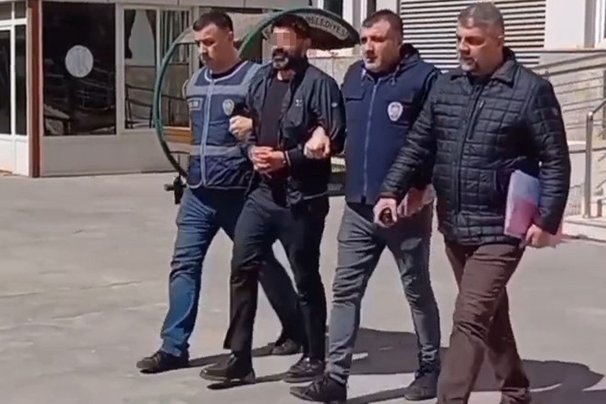 Gaziantep'te sosyal medyadan trafik şube müdürünü tehdit eden muhtar tutuklandı