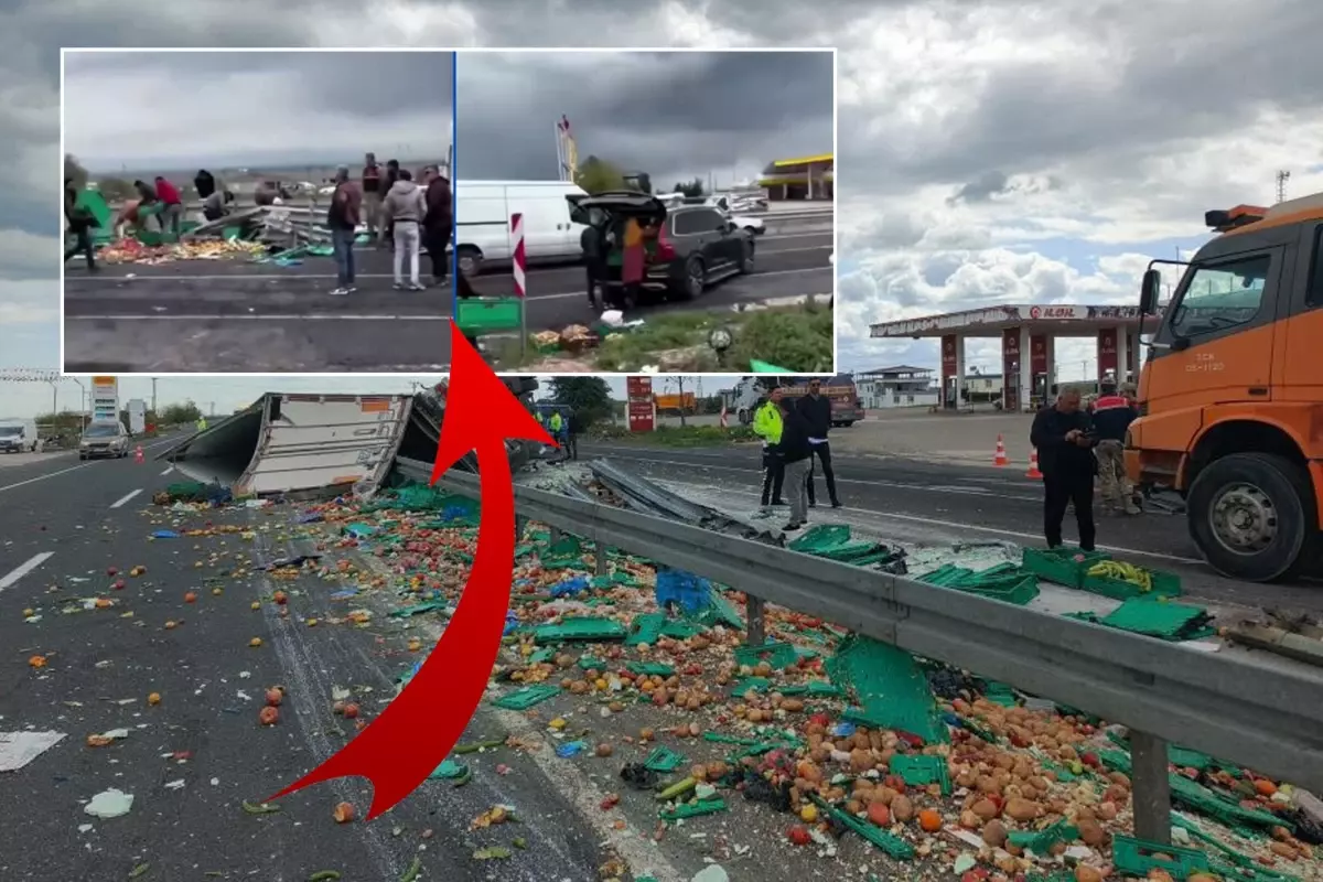 İnsanlığın öldüğünün tablosu! Sürücü öldü, insanlar meyveleri araçlarına doldurdu