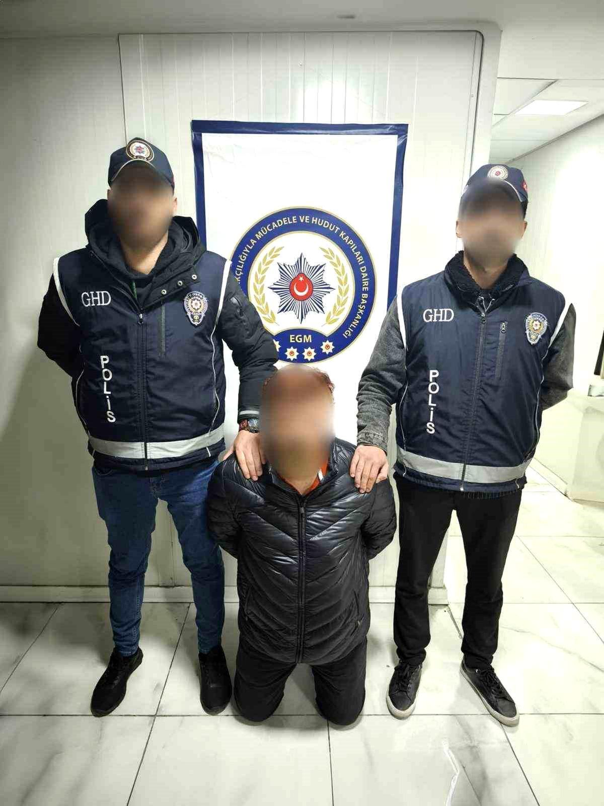 İstanbul'da Yasa Dışı Göçmen Geçişini Sağlayan Suç Örgütü Elebaşı Yakalandı