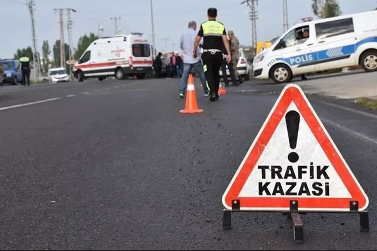 Kayseri'de 11 araçlı zincirleme kaza