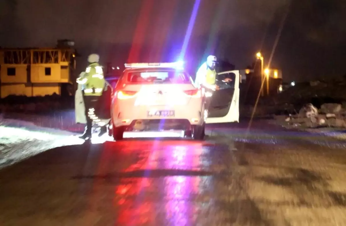 Ters Şeritte Kaçan Alkollü Sürücü Yakalandı