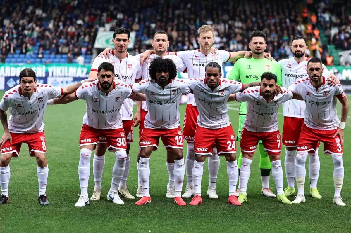 Sivasspor'un Fenerbahçe Maçı Öncesi Eksikleri Belli Oldu