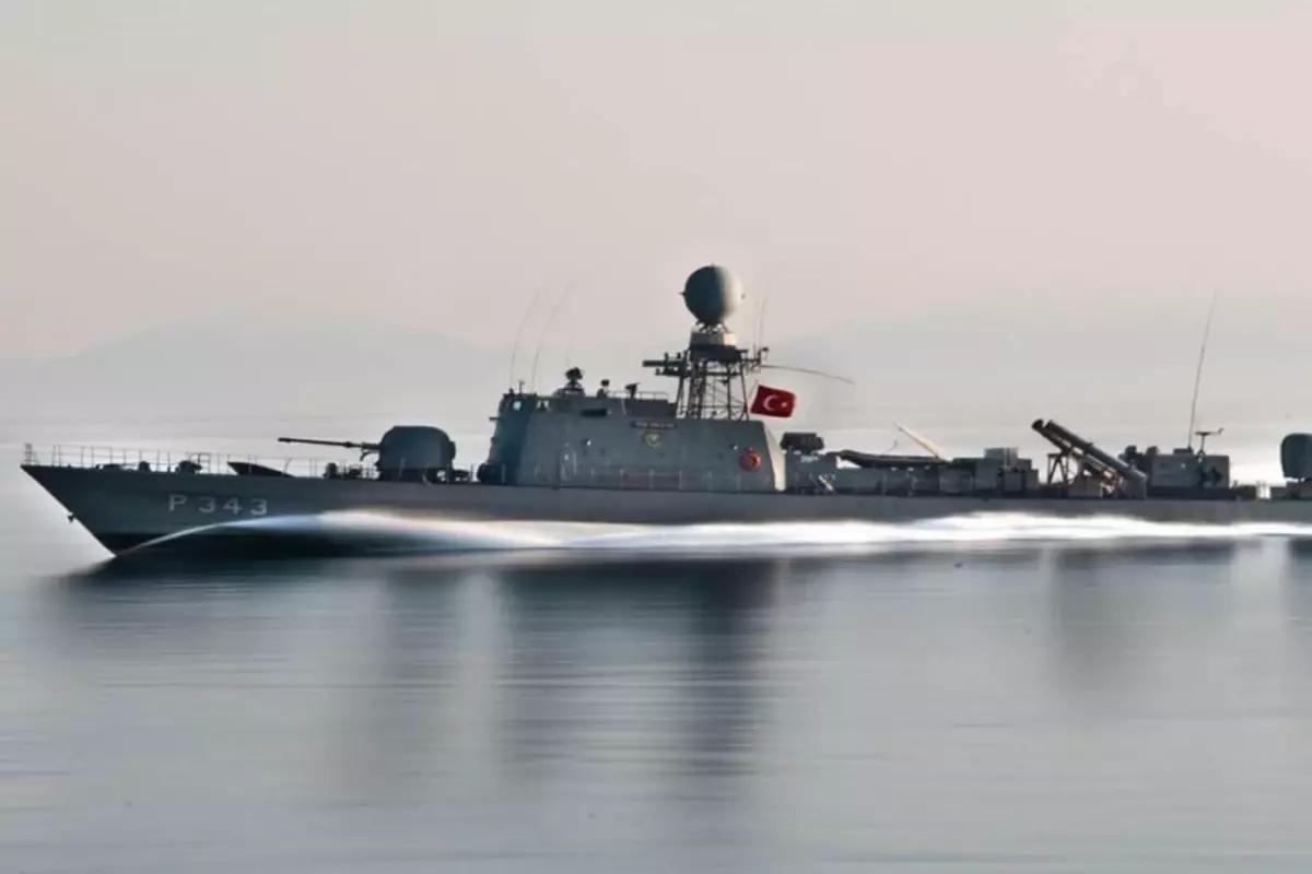 Türkiye, güney Asya ülkesine savaş gemisi hibe ediyor