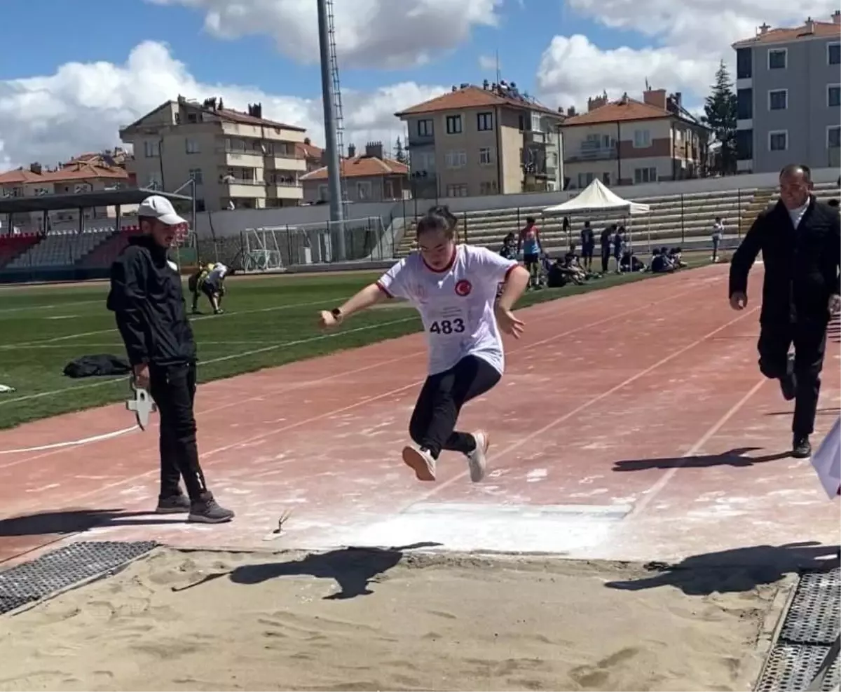 Arzu Topucar, Türkiye İkincisi Oldu