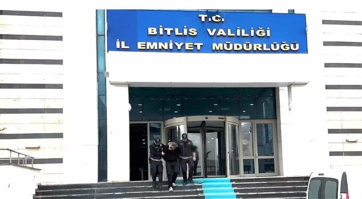 Bitlis'te Yolcu Otobüsünde Uyuşturucu Ele Geçirildi