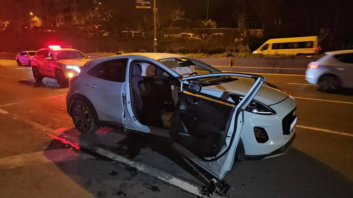 Bayrampaşa'da feci kaza: 2 ölü, 4 yaralı