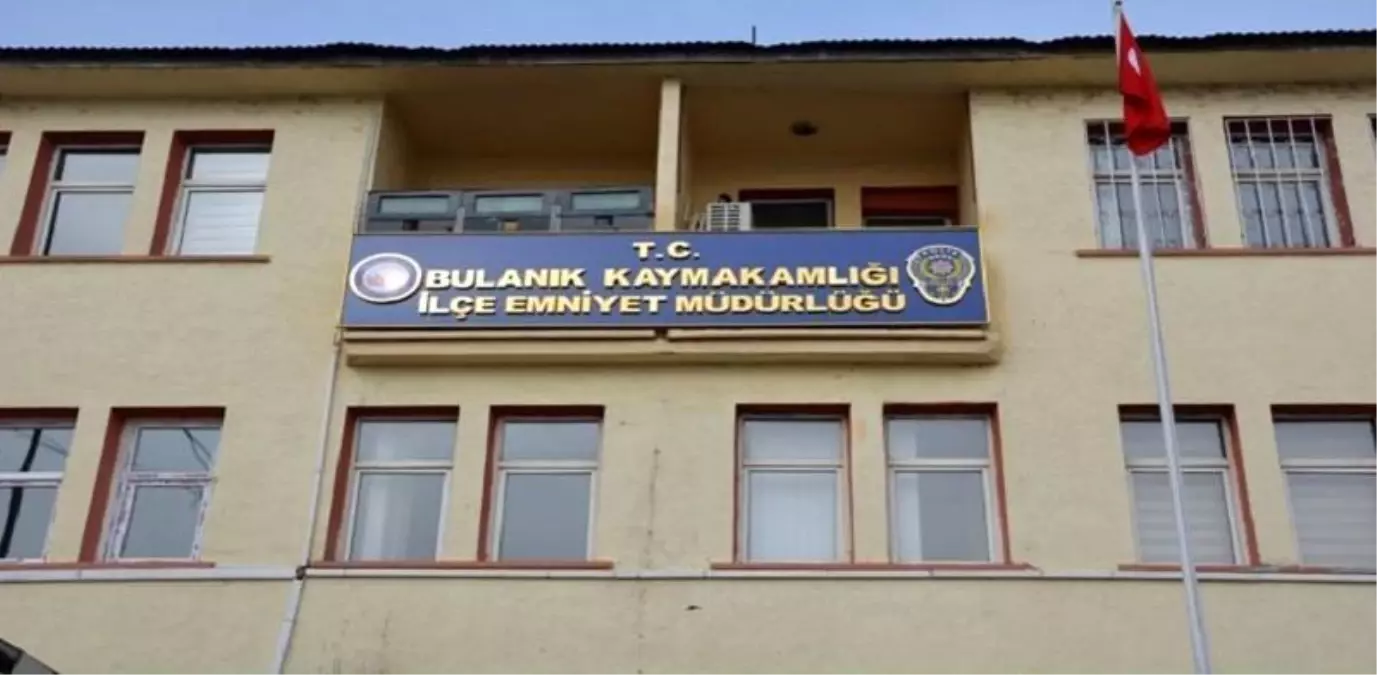 Hırsızlık Suçundan Aranan Şahıs Yakalandı
